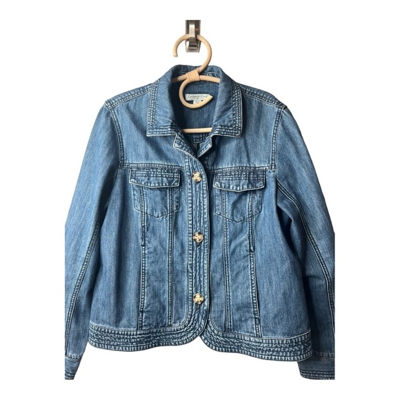 Coldwater Creek Denim LightWash Short Waisted Jacket Chest Pockets Large - Picture 1 of 15